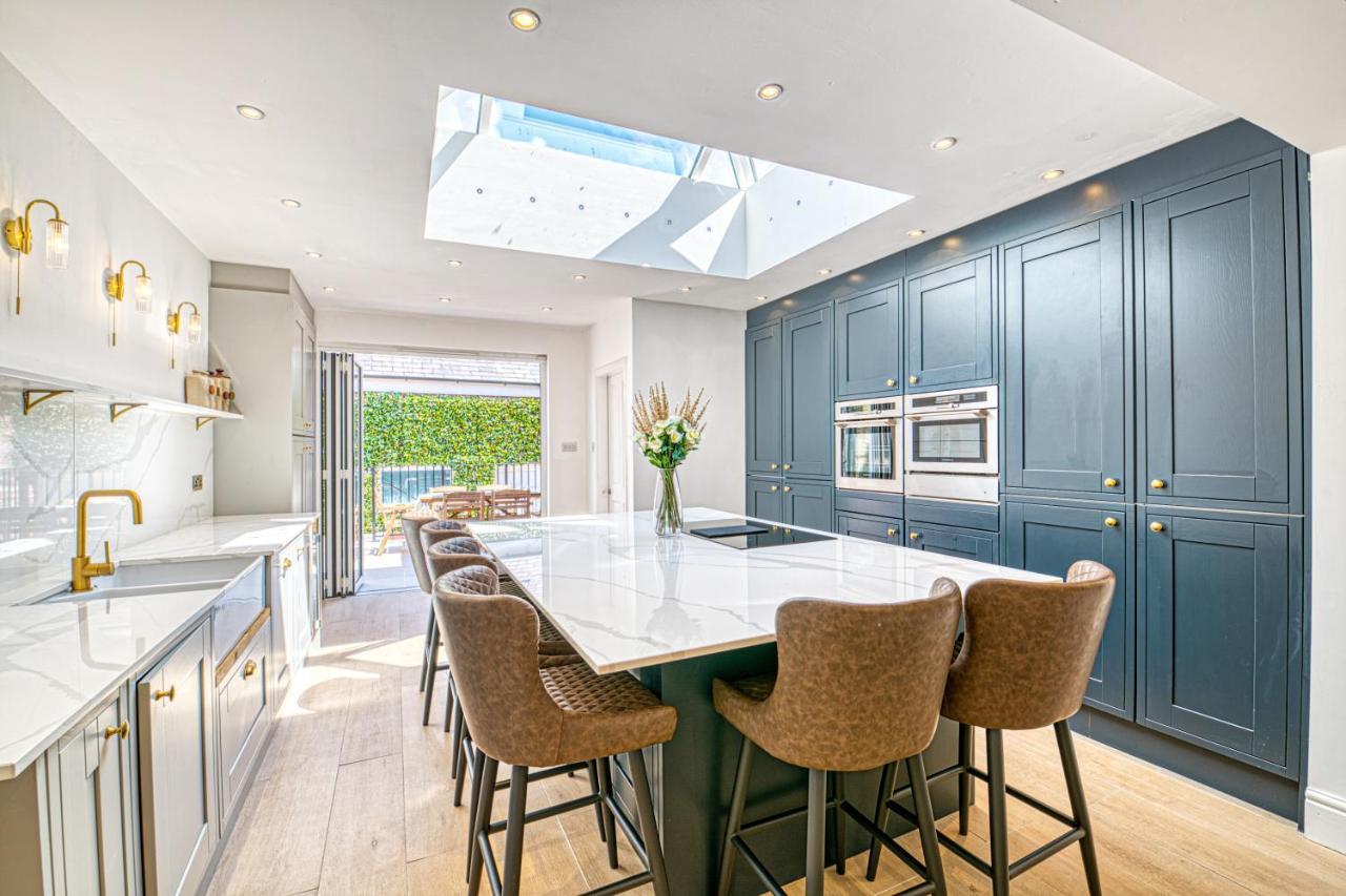 Luxury Georgian Townhouse With Cinema And Parking Villa Chester Eksteriør billede